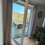 Schoene Aussicht *