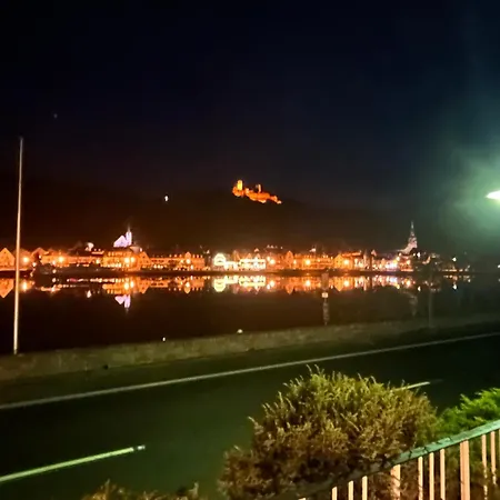 아파트 Schoene Aussicht *